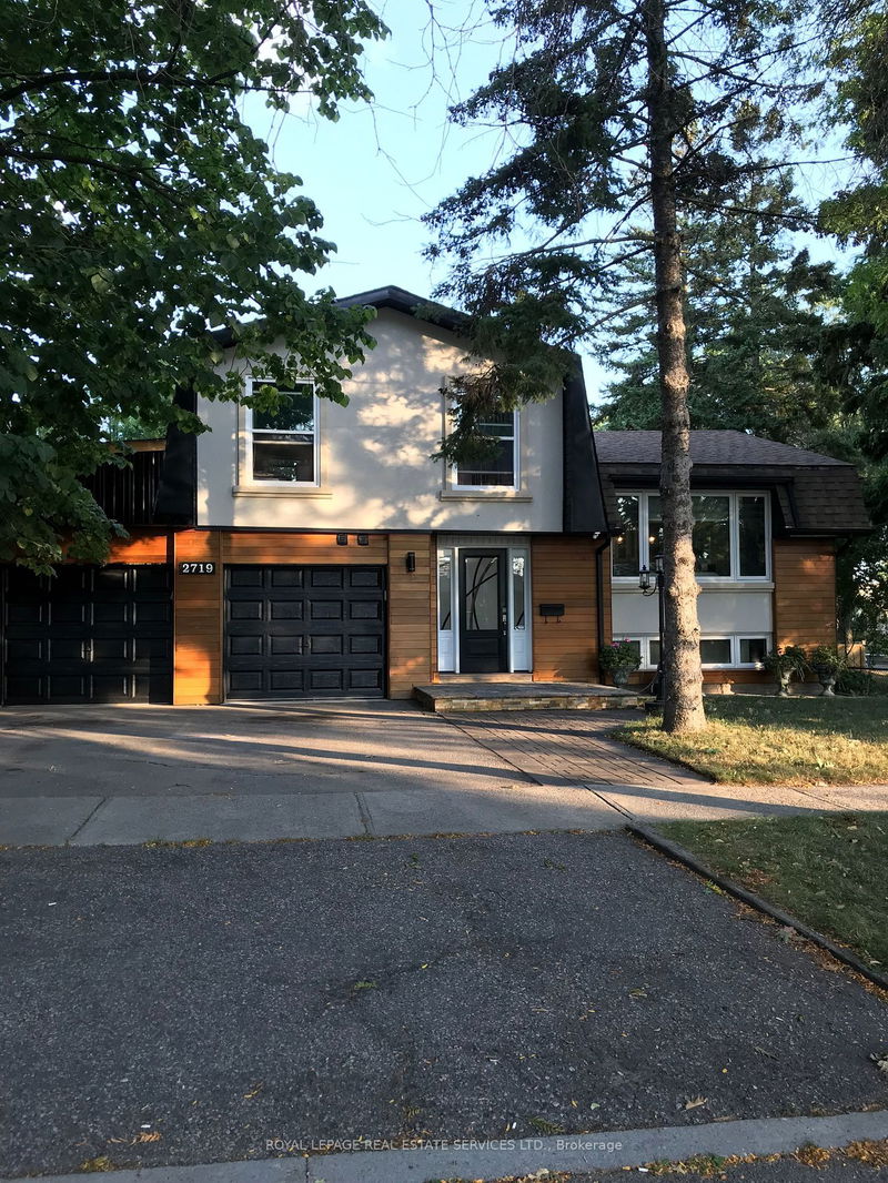 home for lease on 2719 Kinnerton Crescent