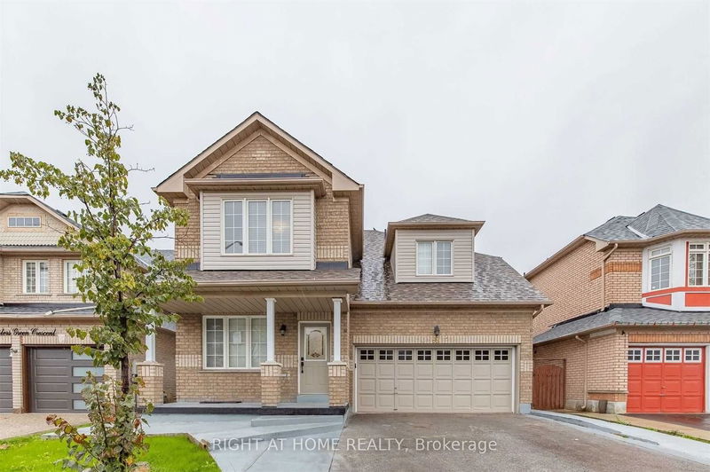 home for lease on 99 Masters Green Crescent