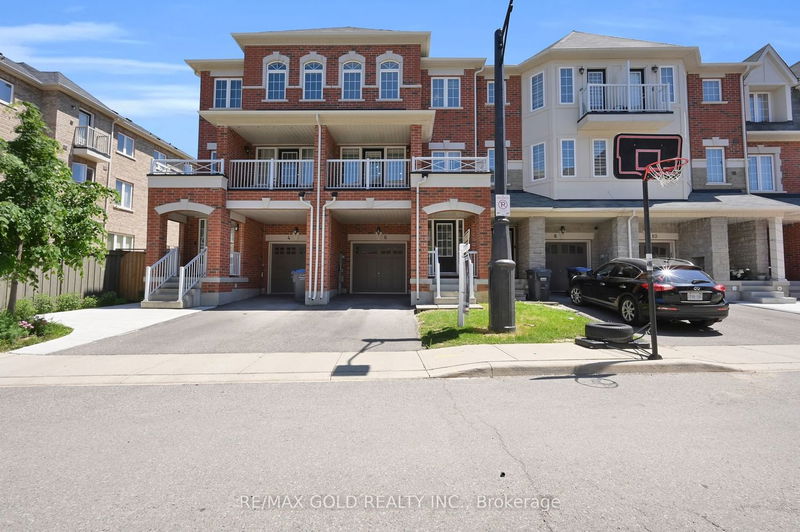 home for sale on 6 Shiff Crescent