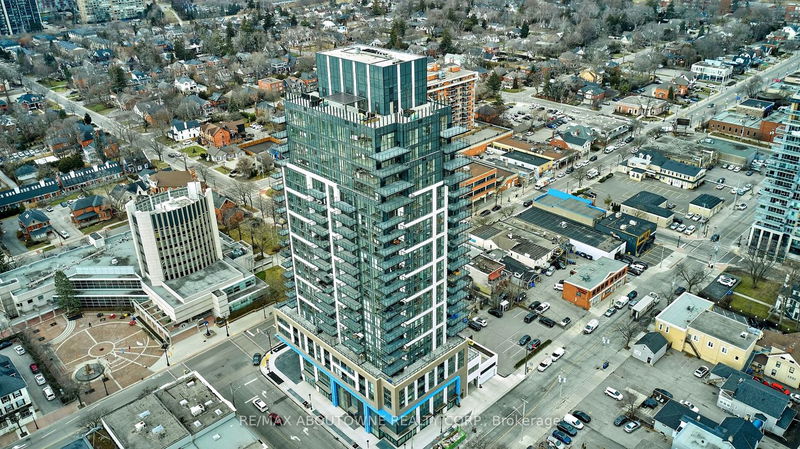 home for lease on 1608-2007 James Street