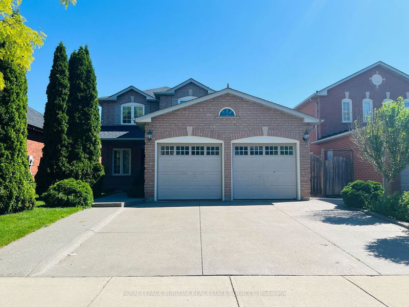 home for lease on 573 Phoebe Crescent