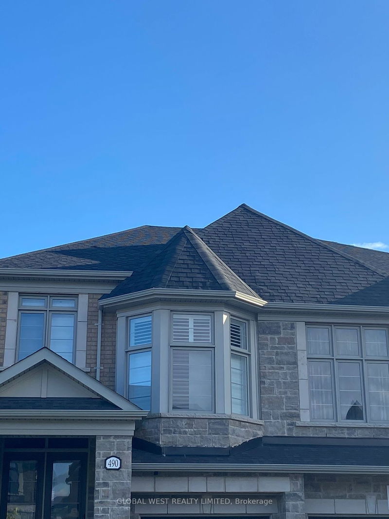 home for sale on 490 parent Place