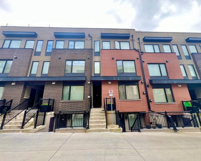 Townhouse leased at 12-142 William Duncan Road, Toronto, Ontario, M3K 2B8 - Downsview-Roding-CFB - MLS: W8397452