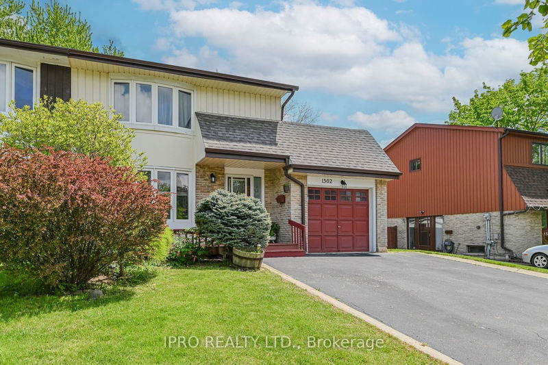 home for sale on 1562 Oran Court