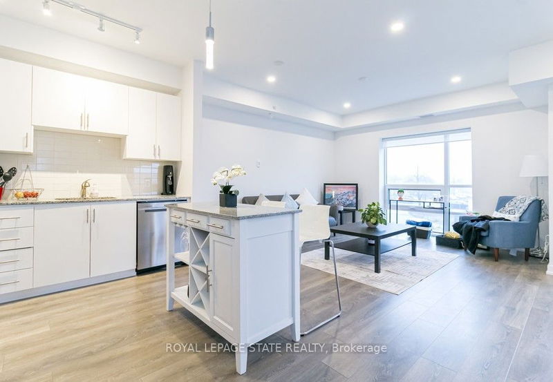 home for sale on 209-4040 Upper MIddle Road