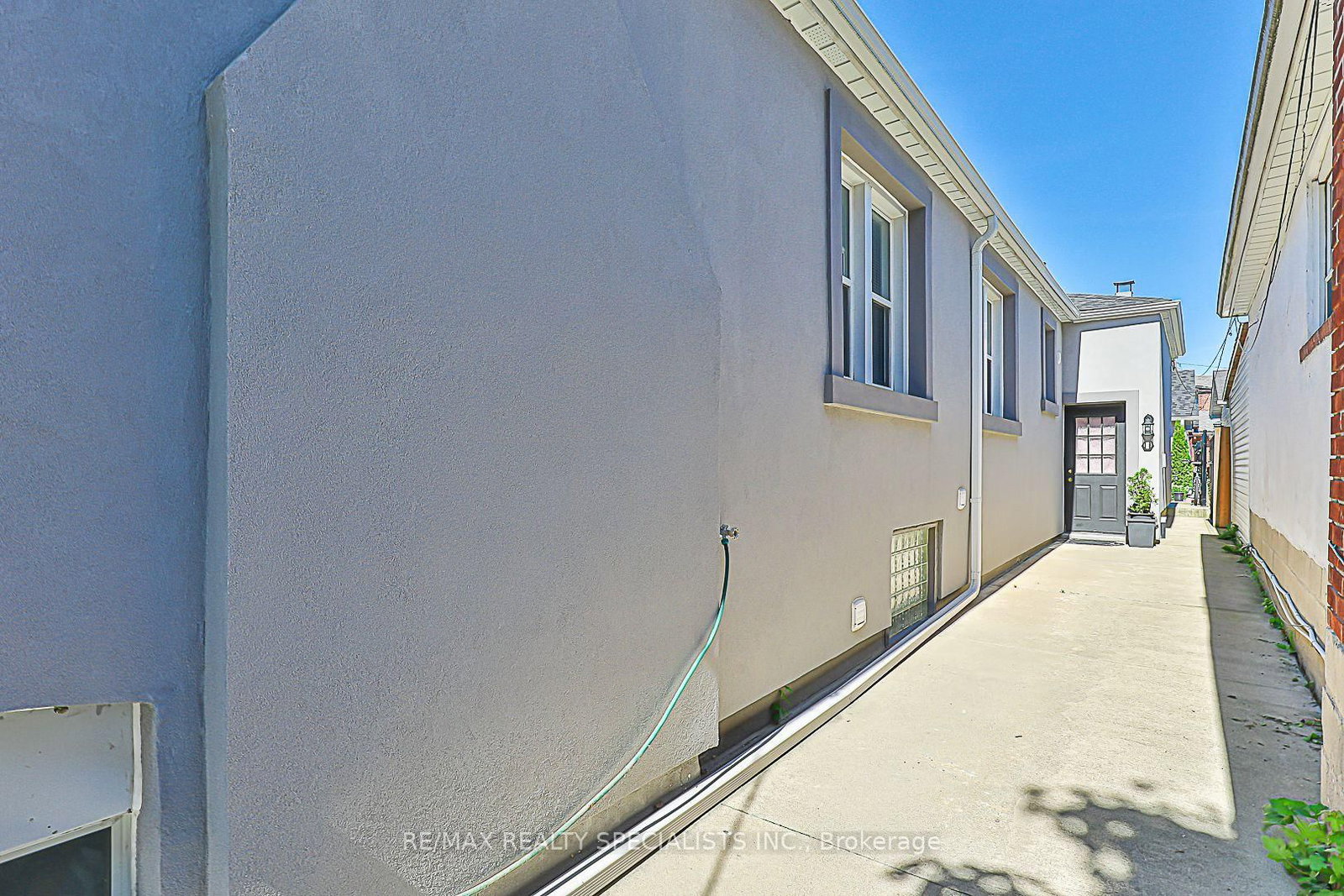 Listing Image 35