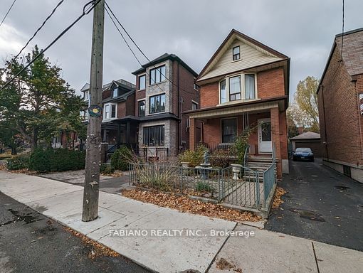 home for lease on Main-1038 Dovercourt Road