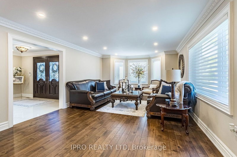 23 Glenbrook Blvd  Brampton, L6P 0N6 | Image 6