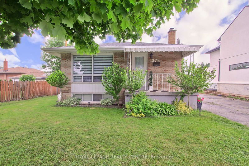 372 Wildwood Dr  Oakville, L6K 1T2 | Image 1