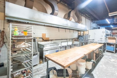 Sale Of Business sold at 62-40 Magnetic Drive, Toronto, Ontario, M3J 2C4 - York University Heights - MLS: W8403574