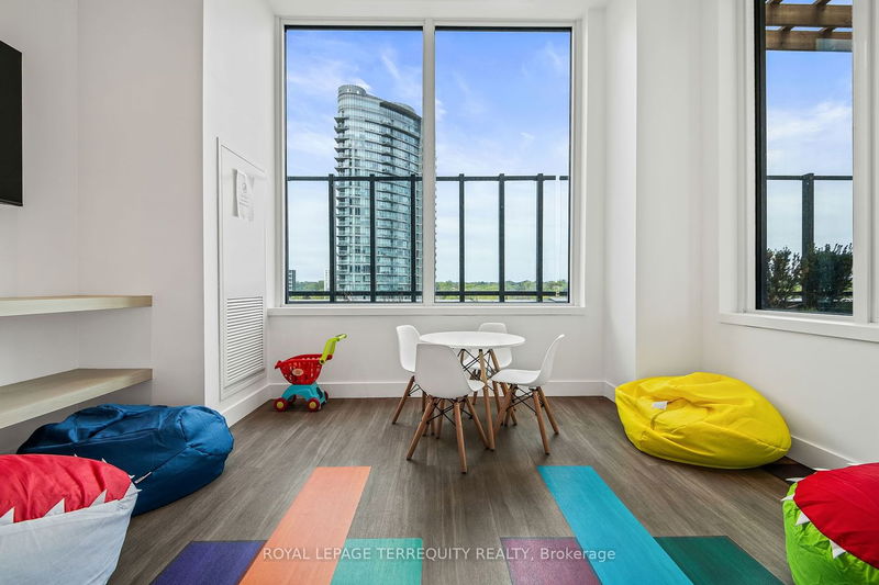  3709e - 1926 Lake Shore Blvd W Toronto, M6S 1A1 | Image 35