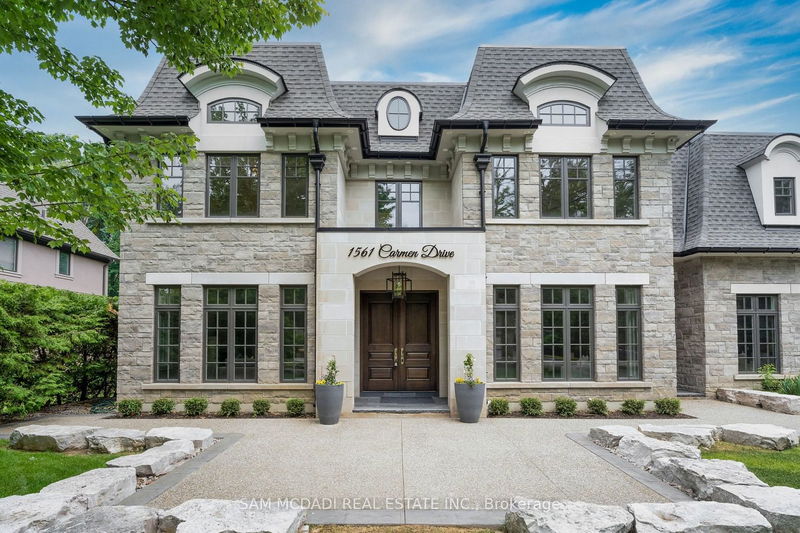 home for sale on 1561 Carmen Drive