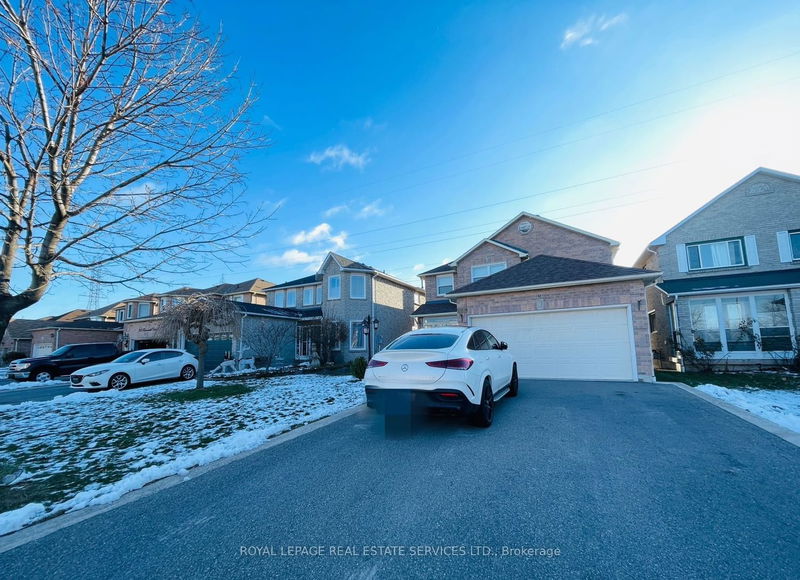 home for lease on Lower-366 Harrowsmith Drive