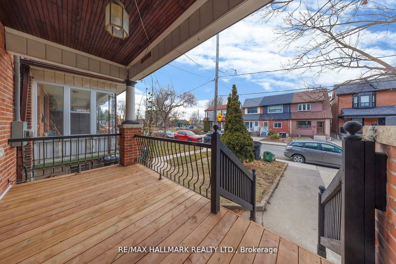 Upper - 185 Laughton Ave, Toronto, M6N 2X6 | Image 3