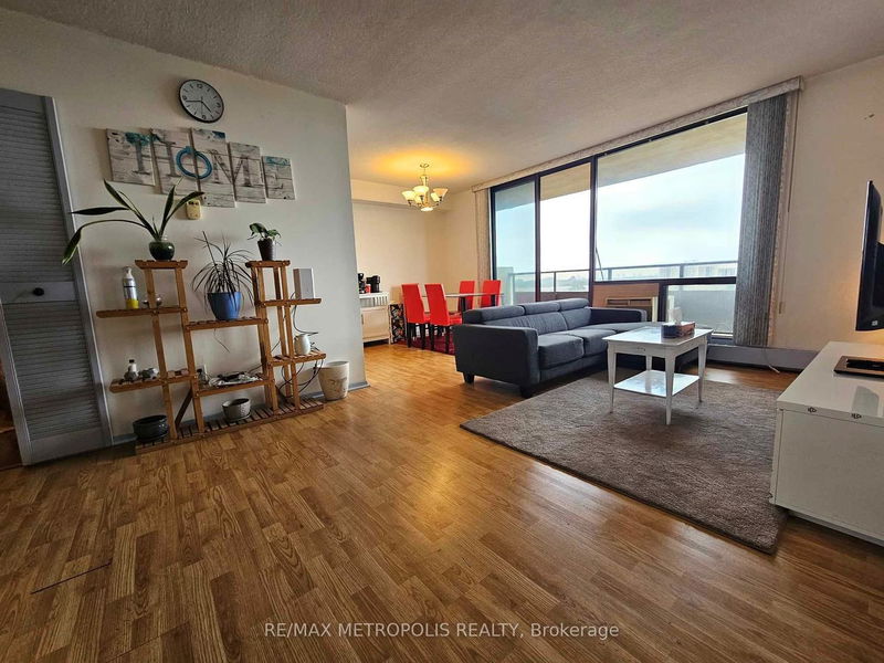 home for sale on 910-2929 Aquitaine Avenue