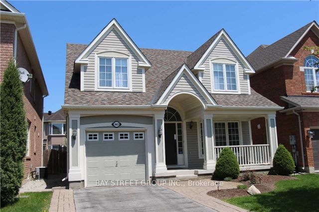 home for lease on 863 McDuffe Crescent