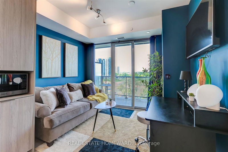 home for lease on 710-70 Annie Craig Drive