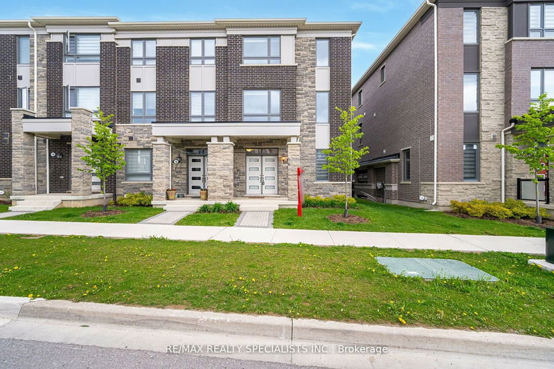 home for sale on 14 Summer Wind Lane