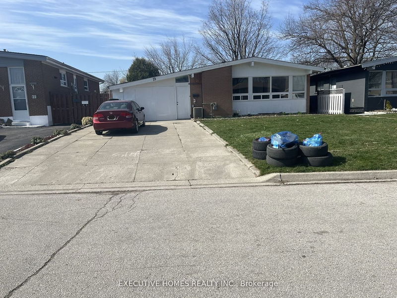 home for lease on 19 Langwith Court
