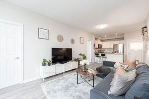 1702 - 3504 Hurontario St, Mississauga, L5B 0B9 | Image 3