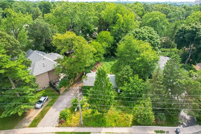 home for sale on 1472 Indian Road