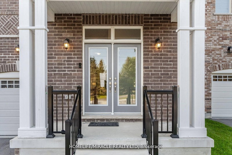 1949 Barbertown Rd, Mississauga, L5M 2G9 | Image 3