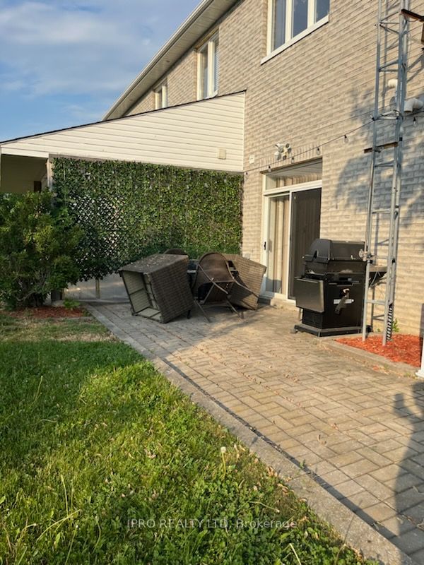 home for lease on 1-12451 Airport Road
