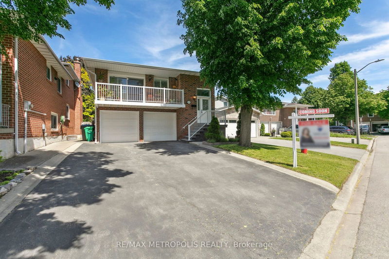 home for sale on 12 Tanager Square
