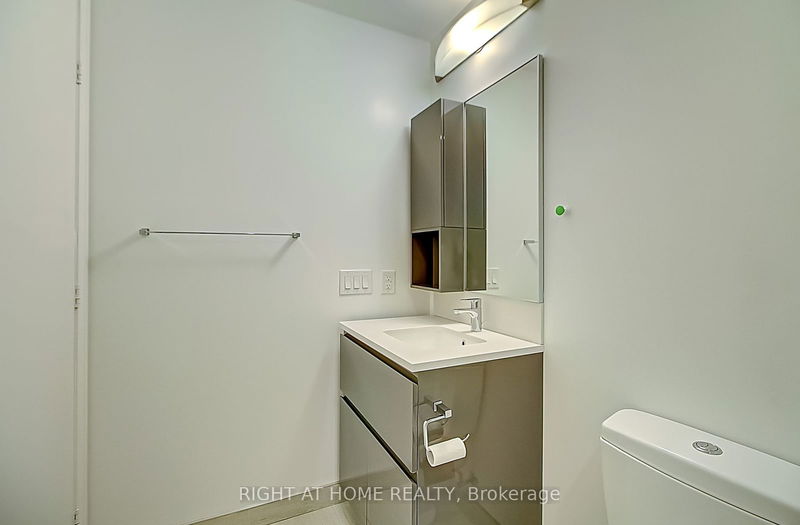  305 - 36 Park Lawn Rd  Toronto, M8V 0E5 | Image 28