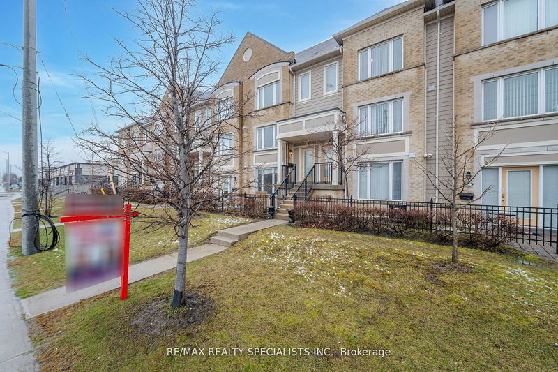  63 - 60 Fairwood Circ  Brampton, L6R 0Y6 | Image 3