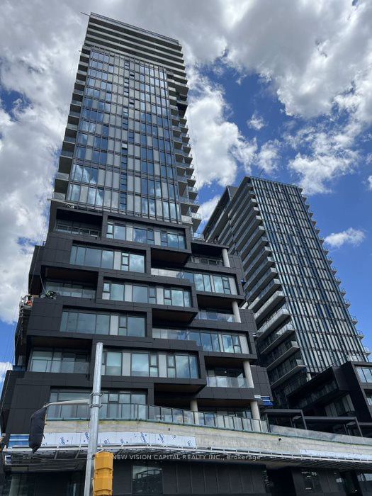 home for lease on 405-1285 Dupont Street