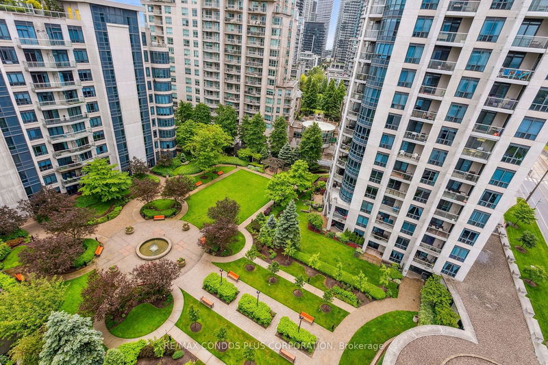  1113 - 2083 Lake Shore Blvd W Toronto, M8V 4G2 | Image 30