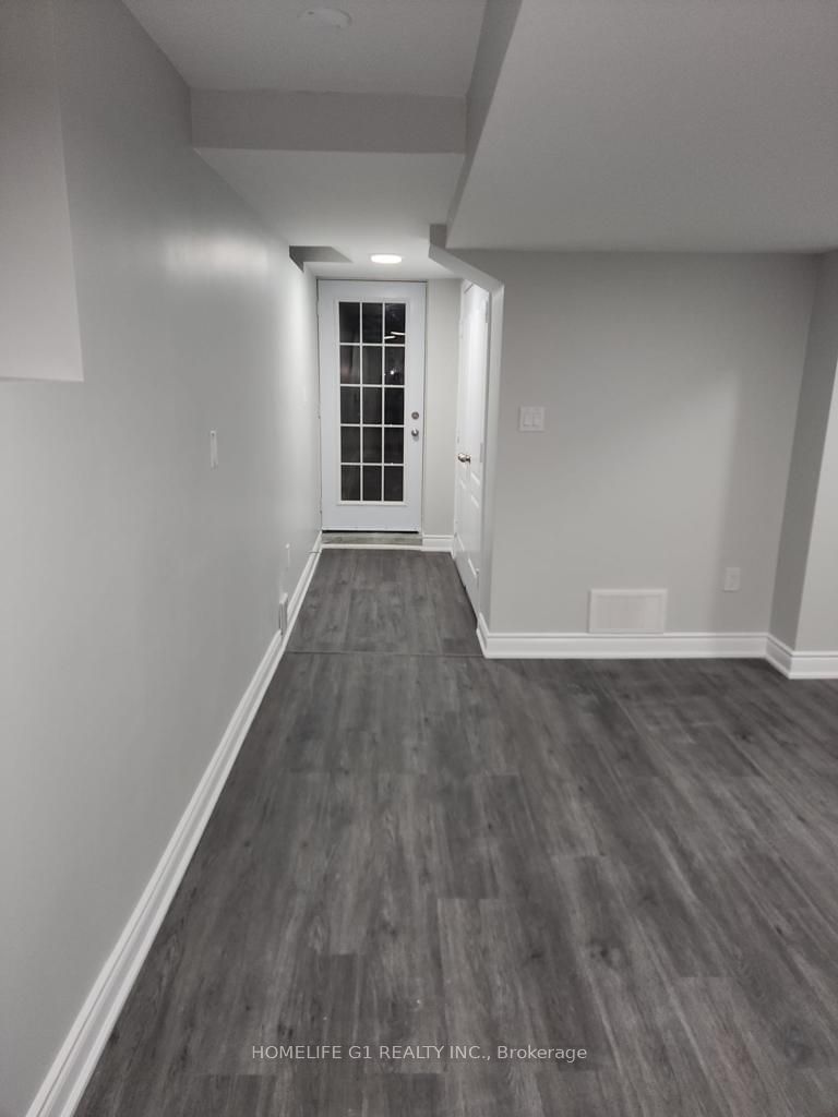 home for lease on Lower-3797 Allcroft Road
