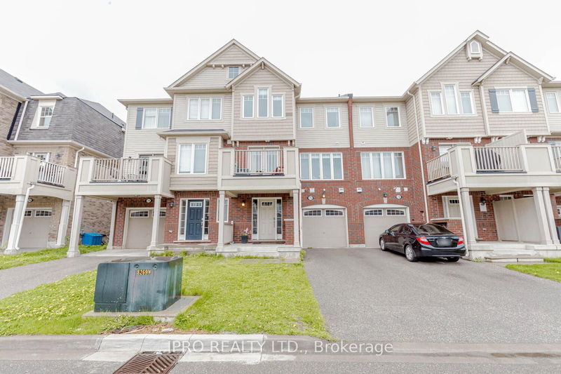 home for sale on 76 Suitor Court