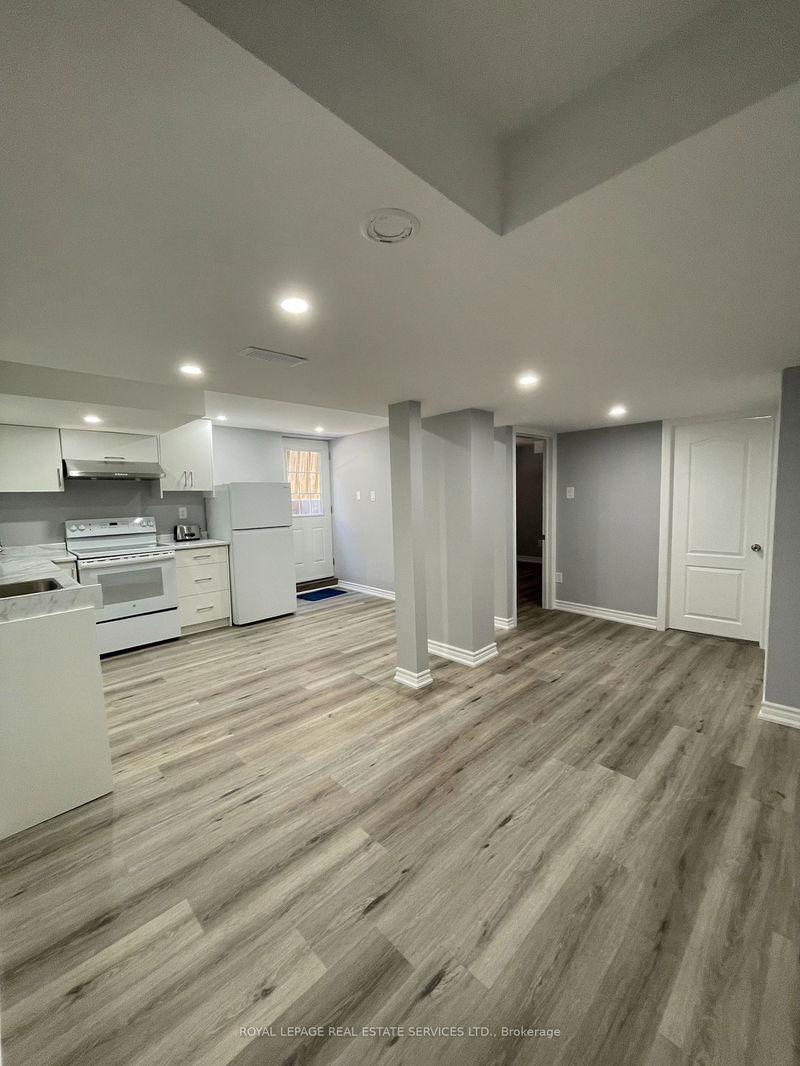 home for lease on 167 Macedonia Crescent