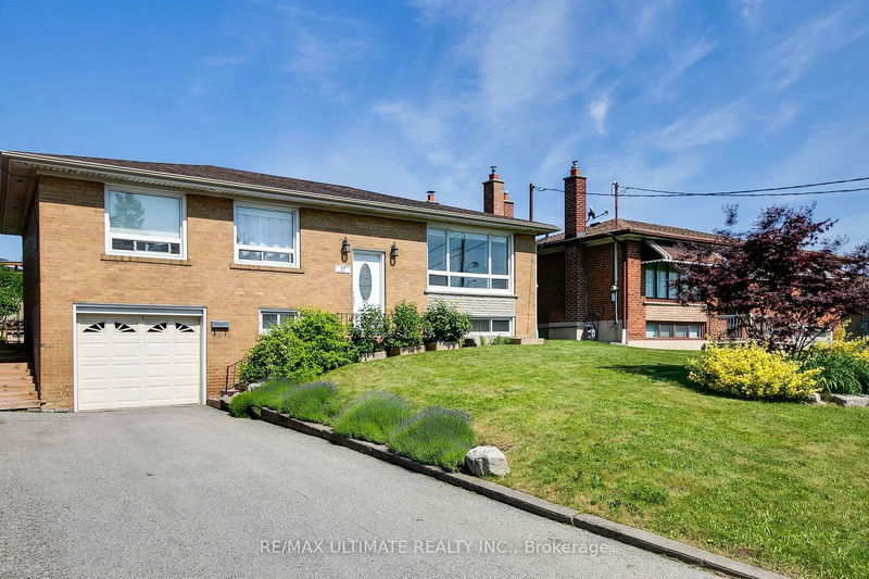 home for sale on 17 Fleetwood Avenue
