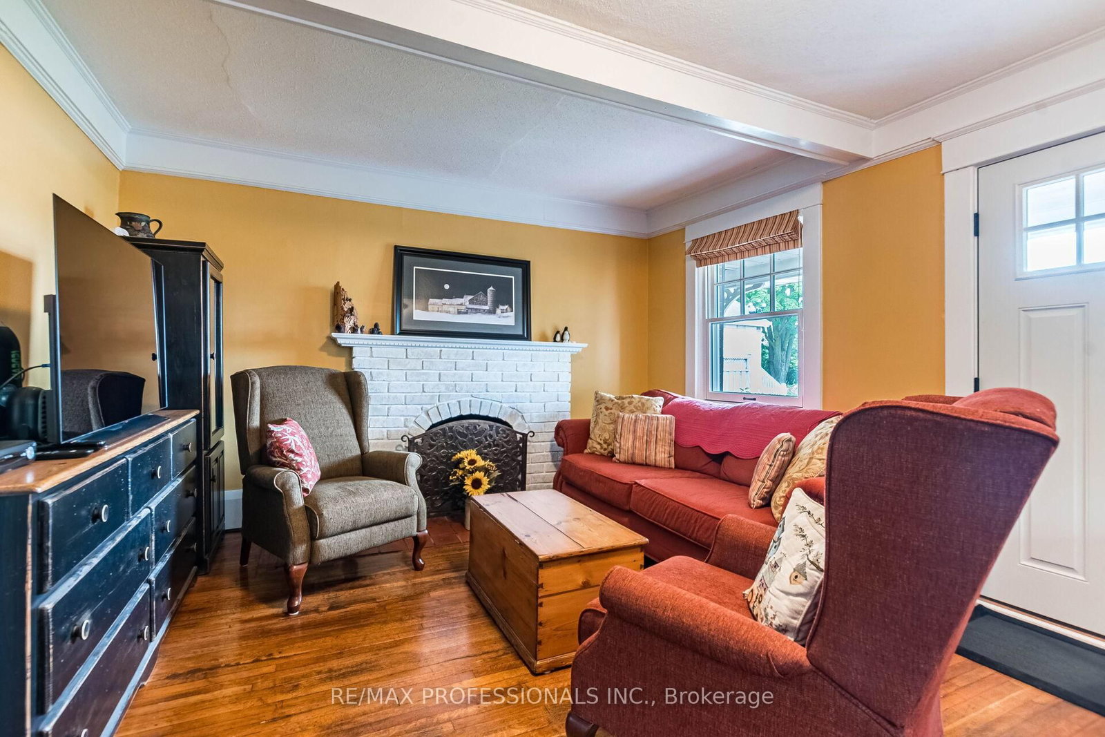 Listing Image 7