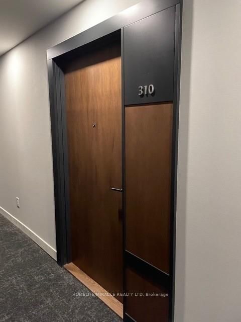 310 - 4065 Confederation Parkway