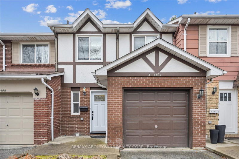 home for lease on 3-4195 Longmoor Drive