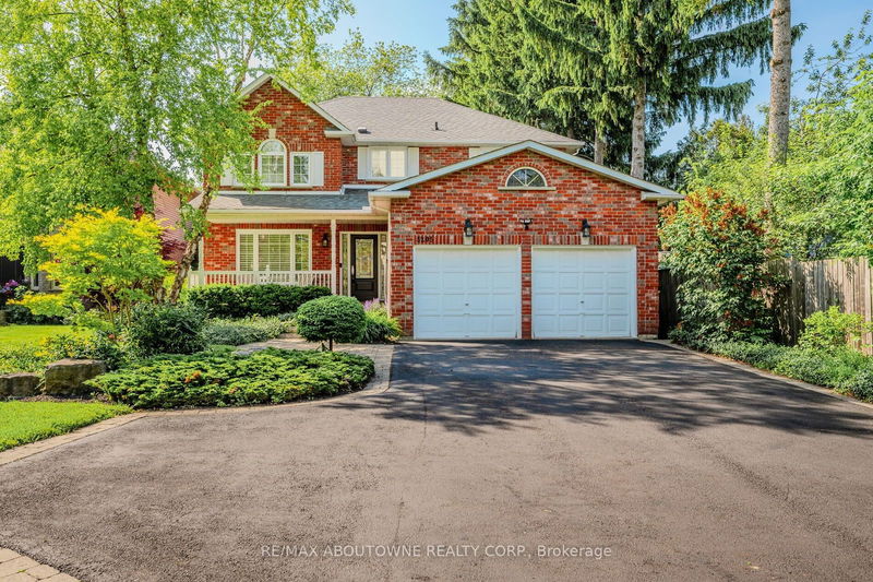 home for sale on 5205 Lakeshore Road