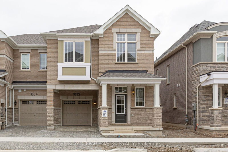 home for lease on 1832 Thames Circle