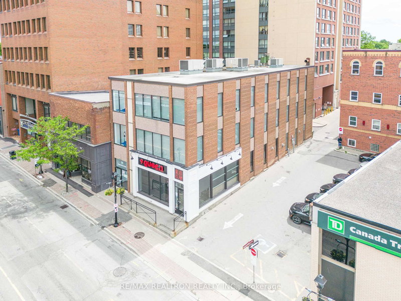 9 Queen St E, Brampton, L6W 2A7 | Image 3