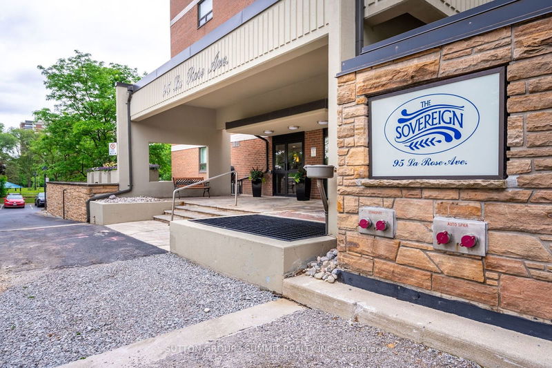 home for sale on 905-95 La Rose Avenue