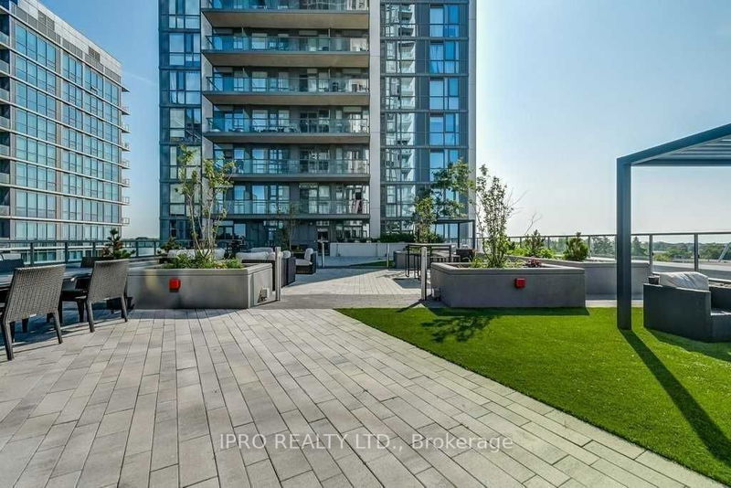 home for lease on 310-17 Zorra Street
