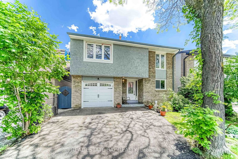 home for sale on 20 Moffatt Court