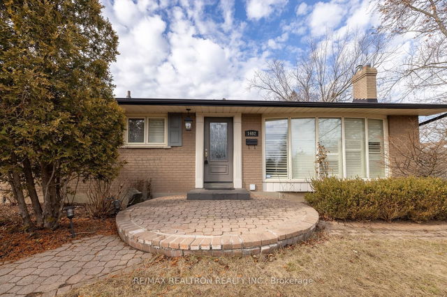 1402 Gainsborough Drive