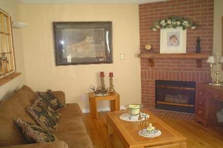 12 Bayview St, Brampton, L6X4P1 | Image 2