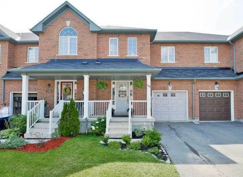 home for lease on 348 Bussel Crescent