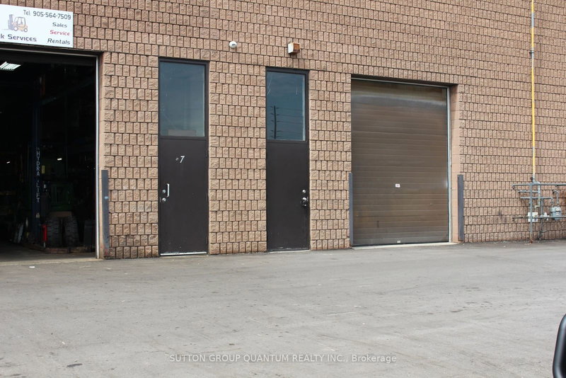 6 - 1060 Britannia Rd E, Mississauga, L4W 4T1 | Image 2