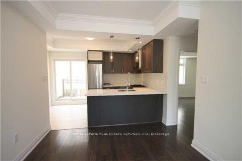 home for lease on 23-3083 Cawthra Road E